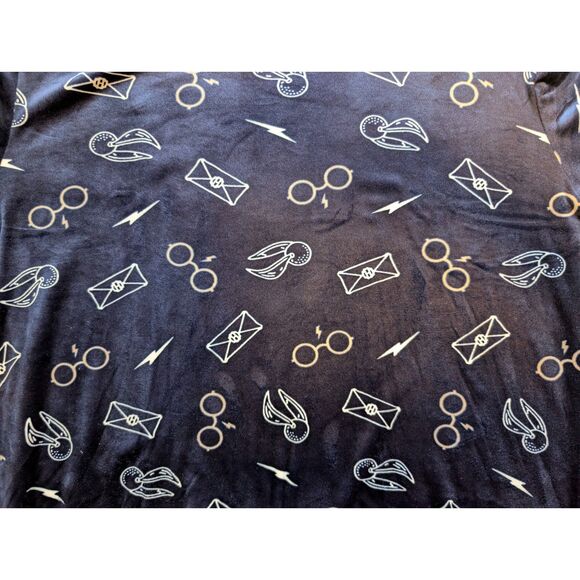 Harry Potter Navy Blue Velour L/S AOP Loungetop Sz L Comfy Soft Plush Wizardry - Picture 2 of 4